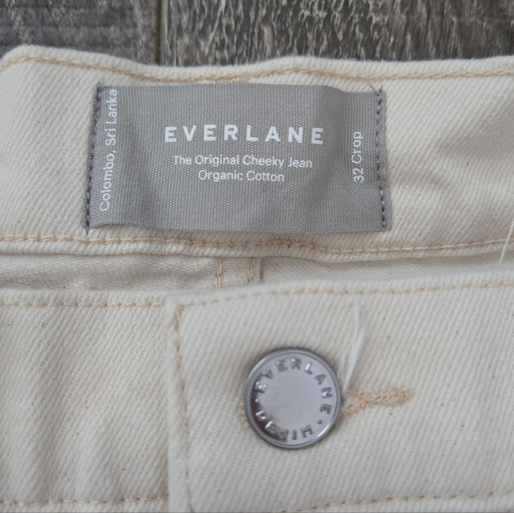 Everlane The Original Cheeky Jean in a size 32 Crop